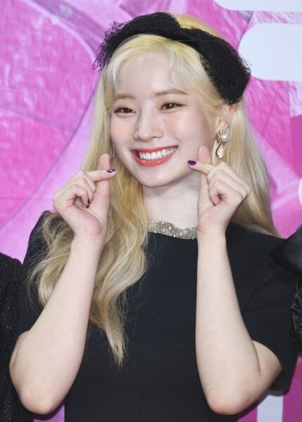 TWICE(トゥワイス)ダヒョンの一重メイク法が気になる！アイライン、アイシャドウ、涙袋のやり方とは？